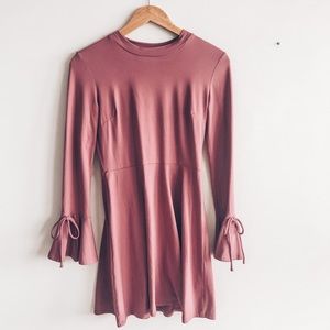 forever 21 | bell sleeve dress